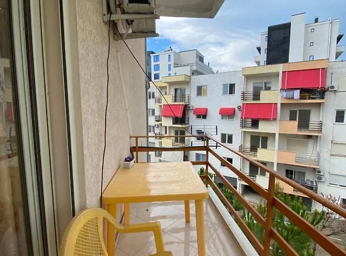 Apartment Rori's Qerret *